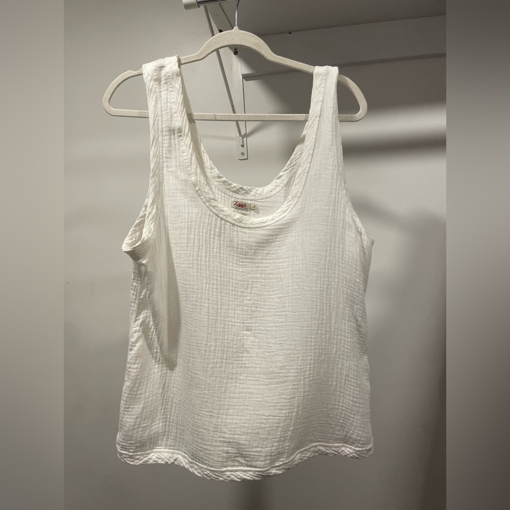Women's White Faherty Organic Cotton Top